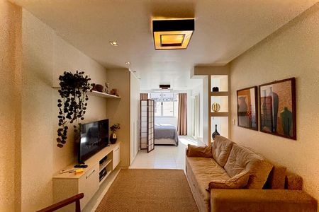 Apartamento para alugar com 37m², 1 quarto e sem vaga