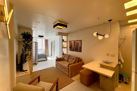 Apartamento para alugar com 37m², 1 quarto e sem vaga