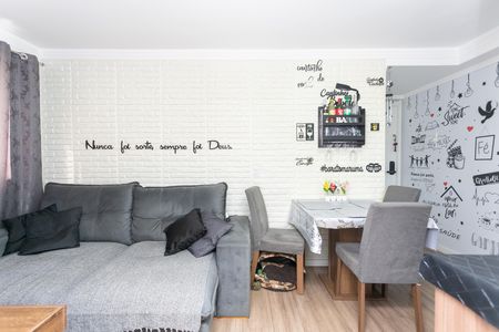Sala de apartamento para alugar com 2 quartos, 41m² em Jardim Helian, São Paulo