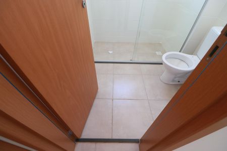 Banheiro  de apartamento para alugar com 2 quartos, 43m² em Bonfim Paulista , Ribeirão Preto