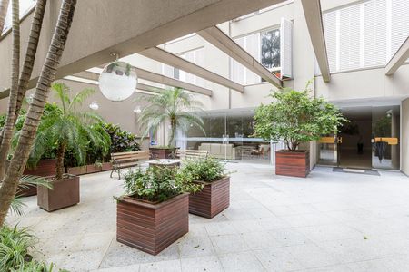 Área comum de apartamento para alugar com 2 quartos, 100m² em Indianópolis, São Paulo
