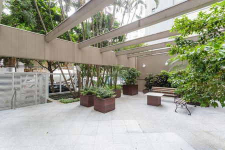 Área comum de apartamento para alugar com 2 quartos, 100m² em Indianópolis, São Paulo