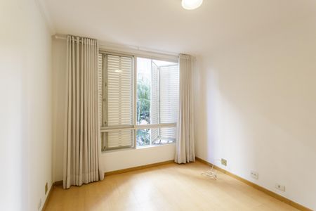 Quarto 1 de apartamento para alugar com 2 quartos, 100m² em Indianópolis, São Paulo