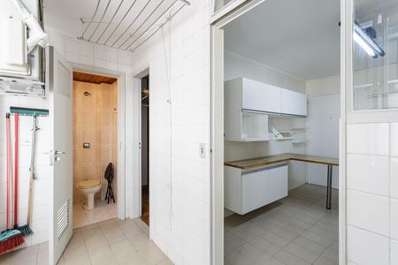 Área de Serviço de apartamento para alugar com 2 quartos, 100m² em Indianópolis, São Paulo