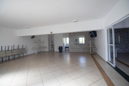 Apartamento à venda com 54m², 3 quartos e 1 vaga Apartamento à venda com 54m², 3 quartos e 1 vagaÁrea comum - Salão de festas