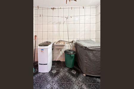 Área de Serviço - Casa 2 de casa à venda com 5 quartos, 230m² em Jardim Campestre, São Bernardo do Campo
