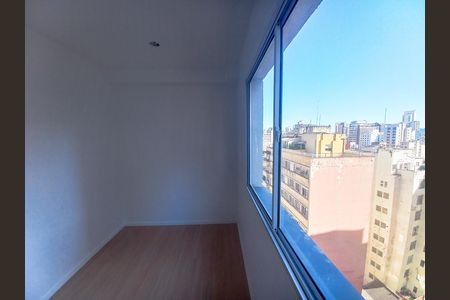 Studio à venda com 15m², 1 quarto e sem vaga Studio à venda com 15m², 1 quarto e sem vagaQuarto/Sala