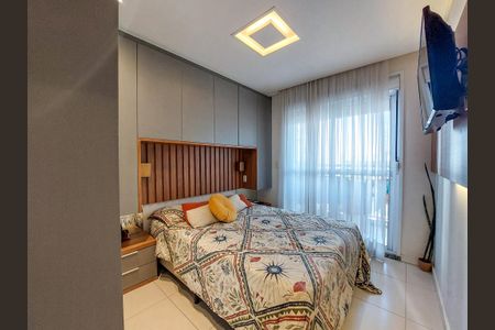 Apartamento à venda com 72m², 3 quartos e 2 vagas Apartamento à venda com 72m², 3 quartos e 2 vagasSuite