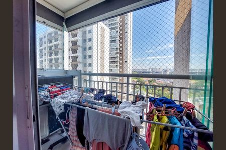 Suite de apartamento à venda com 3 quartos, 72m² em Santo Amaro, São Paulo