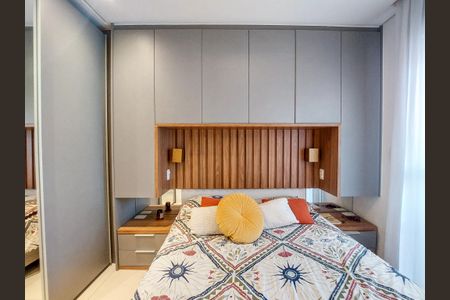 Apartamento à venda com 72m², 3 quartos e 2 vagas Apartamento à venda com 72m², 3 quartos e 2 vagasSuite