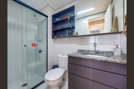 Banheiro de apartamento à venda com 3 quartos, 72m² em Santo Amaro, São Paulo
