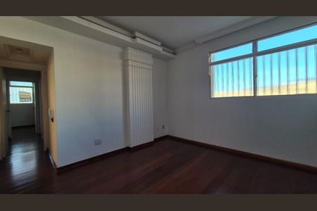 Apartamento para alugar com 85m², 3 quartos e 2 vagas Apartamento para alugar com 85m², 3 quartos e 2 vagasSala