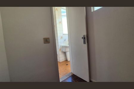 Apartamento para alugar com 85m², 3 quartos e 2 vagas Apartamento para alugar com 85m², 3 quartos e 2 vagasQuarto 2