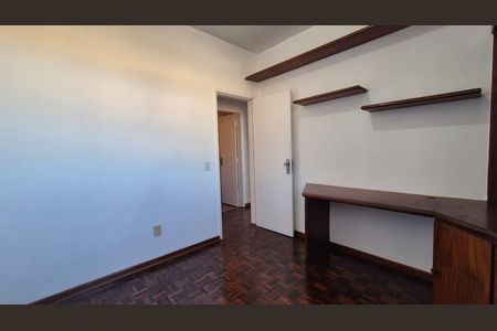 Quarto 2 de apartamento para alugar com 3 quartos, 85m² em Santa Efigênia, Belo Horizonte