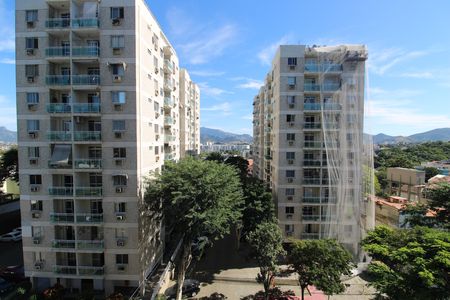 Quarto 1 - Vista de apartamento para alugar com 2 quartos, 58m² em Freguesia (jacarepaguá), Rio de Janeiro