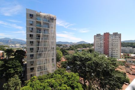 Sala - Varanda de apartamento para alugar com 2 quartos, 58m² em Freguesia (jacarepaguá), Rio de Janeiro