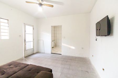 Sala de casa para alugar com 2 quartos, 100m² em Vila Campanela, São Paulo