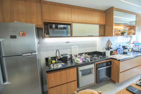 Apartamento à venda com 66m², 2 quartos e 1 vaga