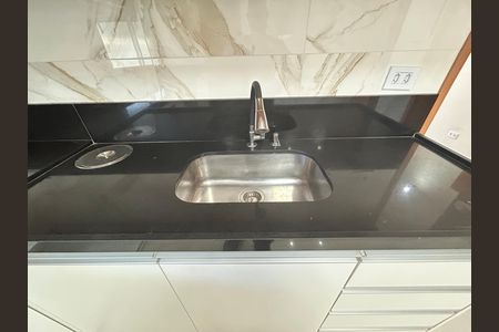 Apartamento para alugar com 65m², 2 quartos e 1 vagaCozinha