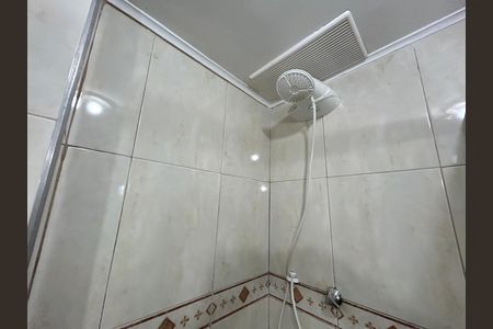 Apartamento para alugar com 65m², 2 quartos e 1 vagaBanheiro