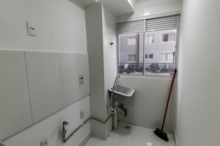 Área de Serviço de apartamento para alugar com 2 quartos, 42m² em Vila Andrade, São Paulo