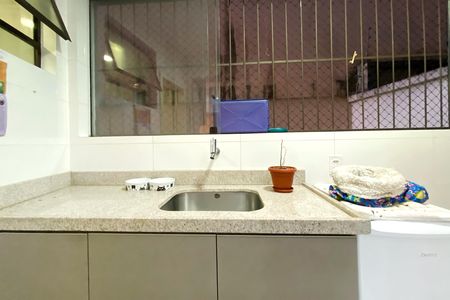 Apartamento à venda com 120m², 3 quartos e 2 vagas Apartamento à venda com 120m², 3 quartos e 2 vagasÁrea de Serviço