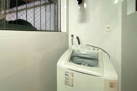 Apartamento à venda com 120m², 3 quartos e 2 vagas Apartamento à venda com 120m², 3 quartos e 2 vagasÁrea de Serviço