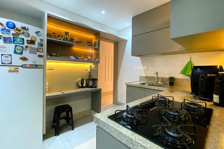 Apartamento à venda com 120m², 3 quartos e 2 vagas Apartamento à venda com 120m², 3 quartos e 2 vagasCozinha