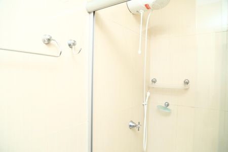 Detalhe do banheiro de apartamento para alugar com 1 quarto, 44m² em Setor Central, Goiânia