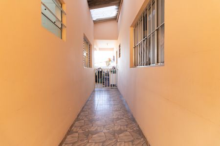 Casa para alugar com 46m², 1 quarto e sem vaga Casa para alugar com 46m², 1 quarto e sem vagaEntrada