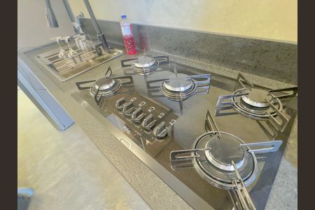 Cozinha de apartamento para alugar com 1 quarto, 48m² em Vila Itapegica, Guarulhos