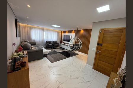 Sala de casa à venda com 4 quartos, 330m² em Nova Gerti, São Caetano do Sul