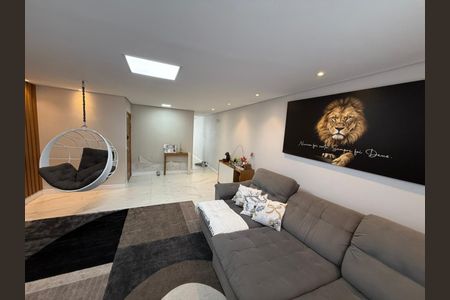 Sala de casa à venda com 4 quartos, 330m² em Nova Gerti, São Caetano do Sul