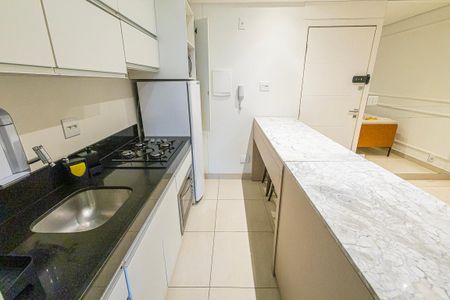 Studio para alugar com 40m², 1 quarto e 1 vaga Studio para alugar com 40m², 1 quarto e 1 vagaFlat: sala/cozinha e quarto