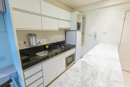 Studio para alugar com 40m², 1 quarto e 1 vaga Studio para alugar com 40m², 1 quarto e 1 vagaFlat: sala/cozinha e quarto