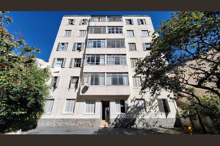 Apartamento à venda com 82m², 2 quartos e sem vaga Apartamento à venda com 82m², 2 quartos e sem vagaFachada
