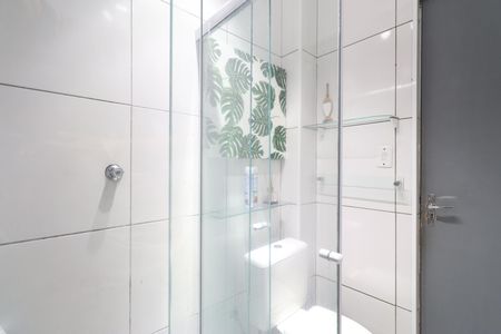 Apartamento à venda com 82m², 2 quartos e sem vagaBanheiro da Suíte