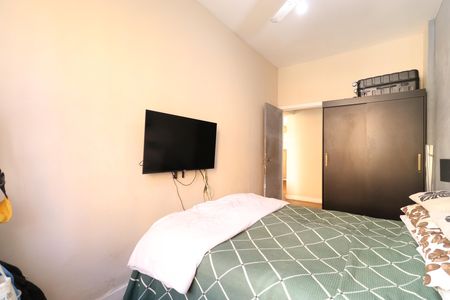 Apartamento à venda com 82m², 2 quartos e sem vagaQuarto 