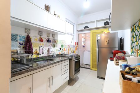 Apartamento à venda com 82m², 2 quartos e sem vagaCozinha e Área de serviço 