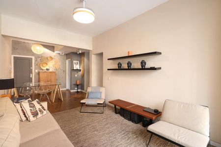 Apartamento à venda com 82m², 2 quartos e sem vagaSala