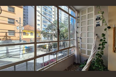 Apartamento à venda com 82m², 2 quartos e sem vaga Apartamento à venda com 82m², 2 quartos e sem vagaVaranda