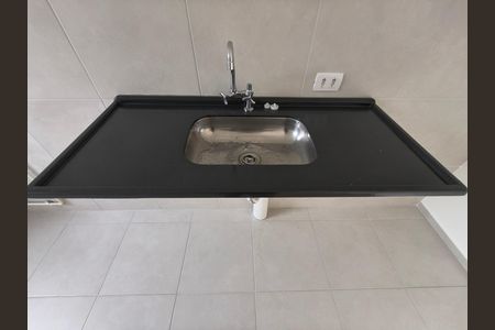 Apartamento para alugar com 64m², 2 quartos e 1 vaga Apartamento para alugar com 64m², 2 quartos e 1 vagaBancada - Cozinha