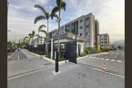 Apartamento para alugar com 64m², 2 quartos e 1 vaga Apartamento para alugar com 64m², 2 quartos e 1 vagaFachada e portaria