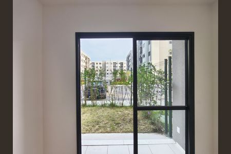 Apartamento para alugar com 64m², 2 quartos e 1 vaga Apartamento para alugar com 64m², 2 quartos e 1 vagaVaranda / Quintal