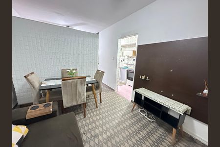 Sala de apartamento para alugar com 1 quarto, 38m² em Centro, São Vicente