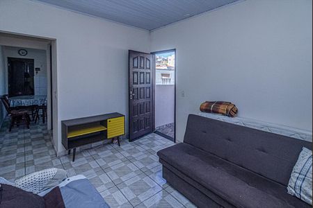 Casa para alugar com 1 quarto, 53m² em Vila Santo Estefano, São Paulo
