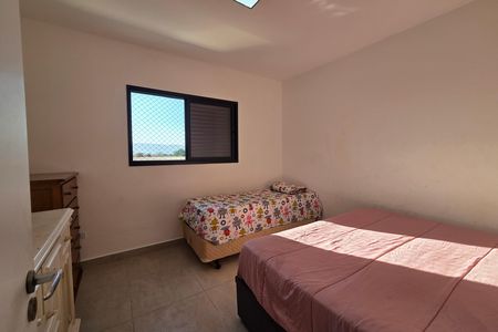 Quarto 1 de apartamento para alugar com 2 quartos, 110m² em Guilhermina, Praia Grande