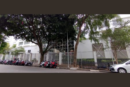 Apartamento à venda com 52m², 2 quartos e 1 vaga Apartamento à venda com 52m², 2 quartos e 1 vagaFachada