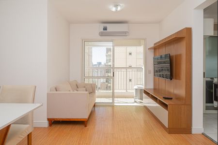 Apartamento à venda com 52m², 2 quartos e 1 vaga Apartamento à venda com 52m², 2 quartos e 1 vagaSala