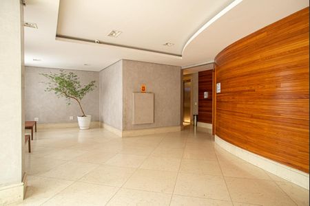 Apartamento à venda com 52m², 2 quartos e 1 vaga Apartamento à venda com 52m², 2 quartos e 1 vagaÁrea comum - Hall Social